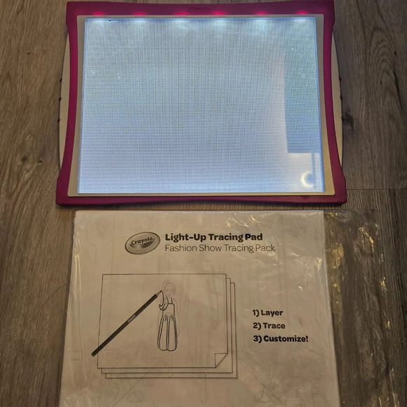 Crayola Light Up Tracing Pad - Picture 5 of 7